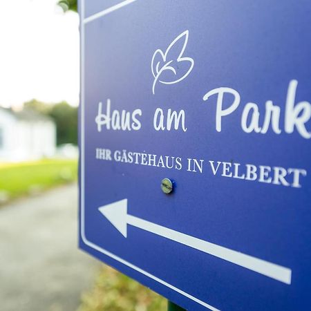 Haus Am Park - Ihr Gaestehaus In Velbert Luaran gambar